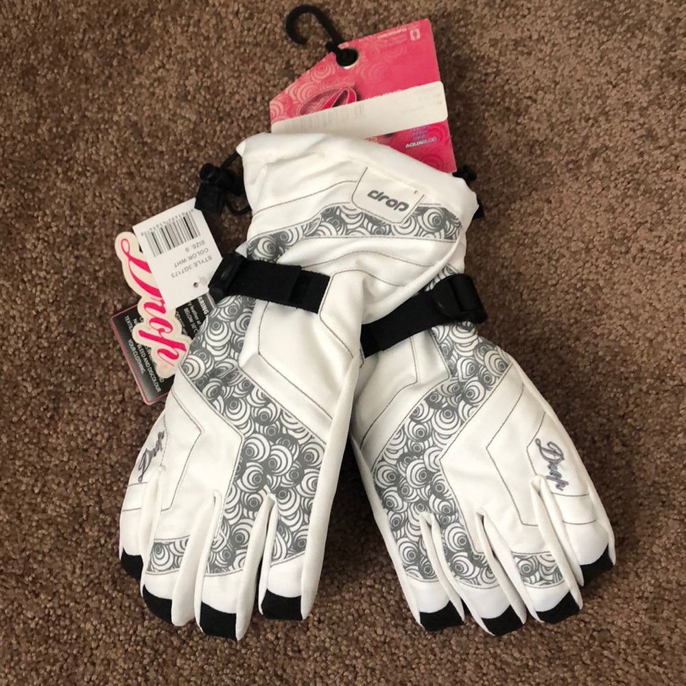 Snow gloves